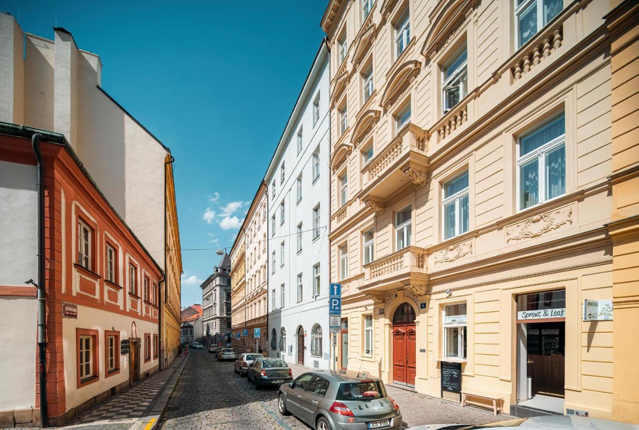 Centrum Apartments Pstrossova Прага Экстерьер фото