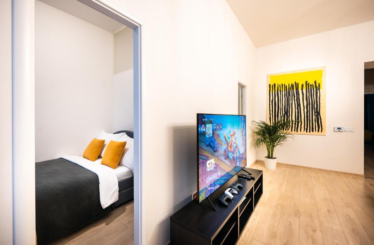 Centrum Apartments Pstrossova Прага Экстерьер фото